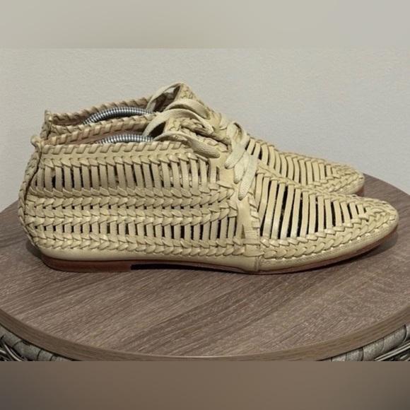 Ulla Johnson Nikola Leather Moccasin - Picture 2 of 7